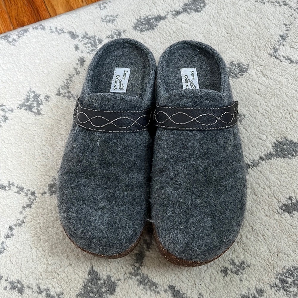 Earth Origins Clogs